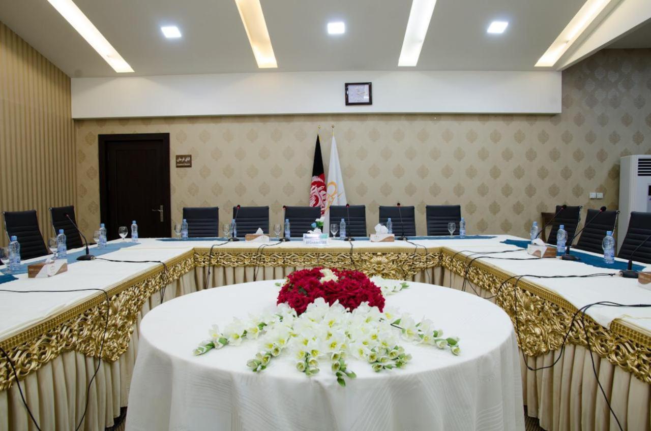 Arg Hotel Herat 外观 照片