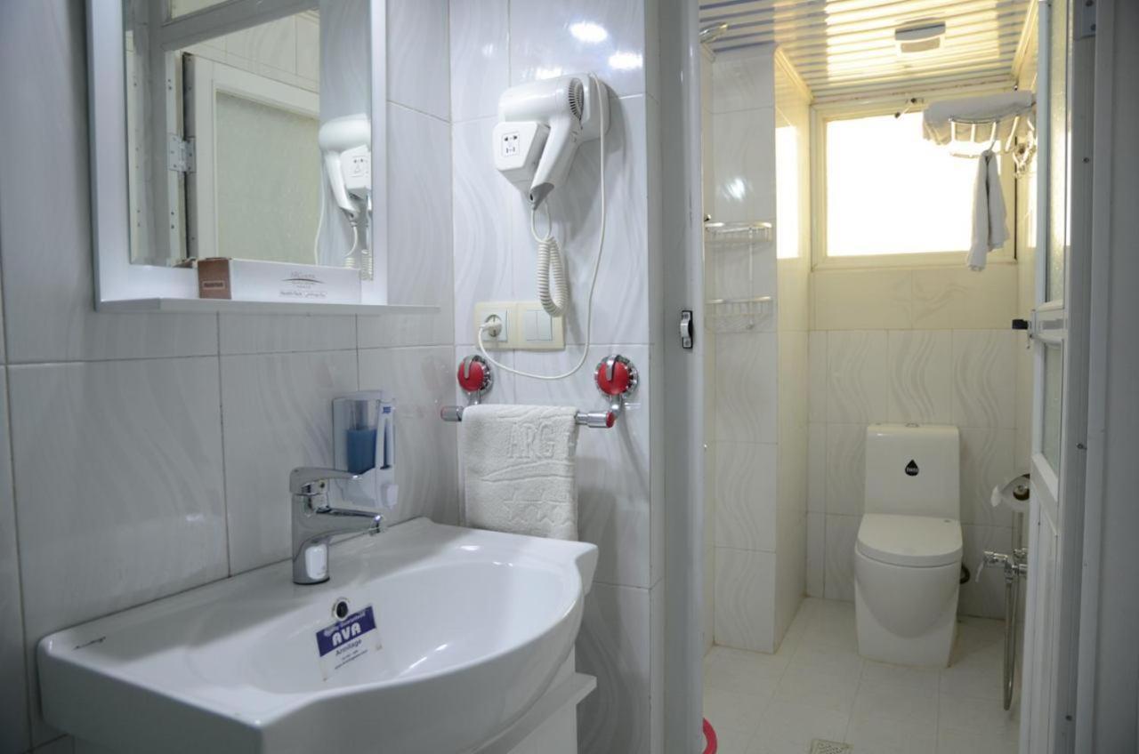 Arg Hotel Herat 外观 照片