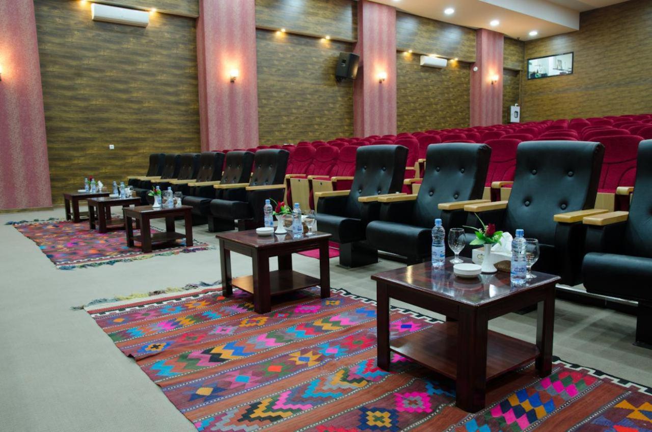 Arg Hotel Herat 外观 照片